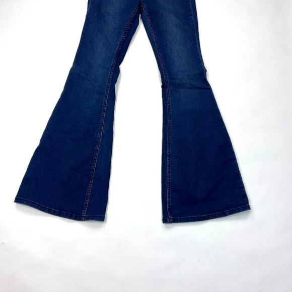 Free People Bell Flare Jean Women 27 Elastic Waist Lightweight Stretch Cotton - Picture 4 of 13